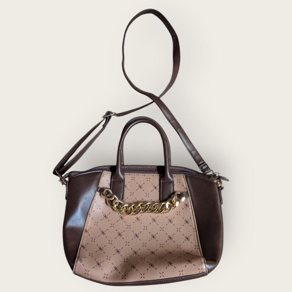 Crossi Baguette Crossbody Bag